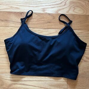 Pink Ultimate Lightly Lined Sports Crop; Size M